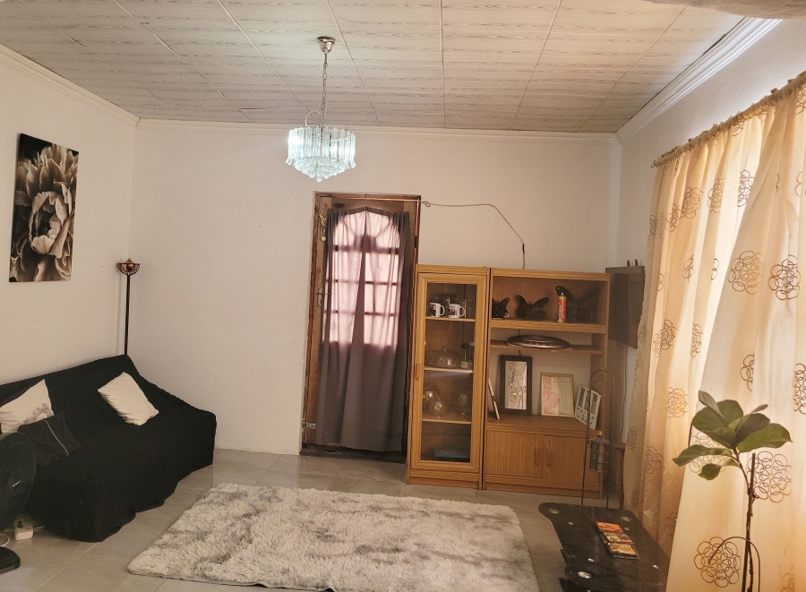 4 Bedroom Property for Sale in Vredelust Western Cape